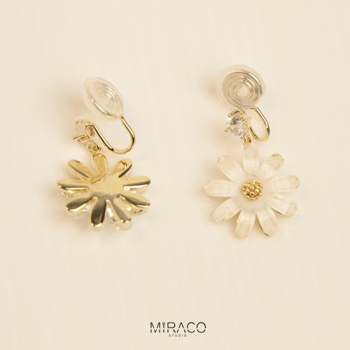 Boucles d'oreilles à pendentif fleur blanc doré, fête et soirée